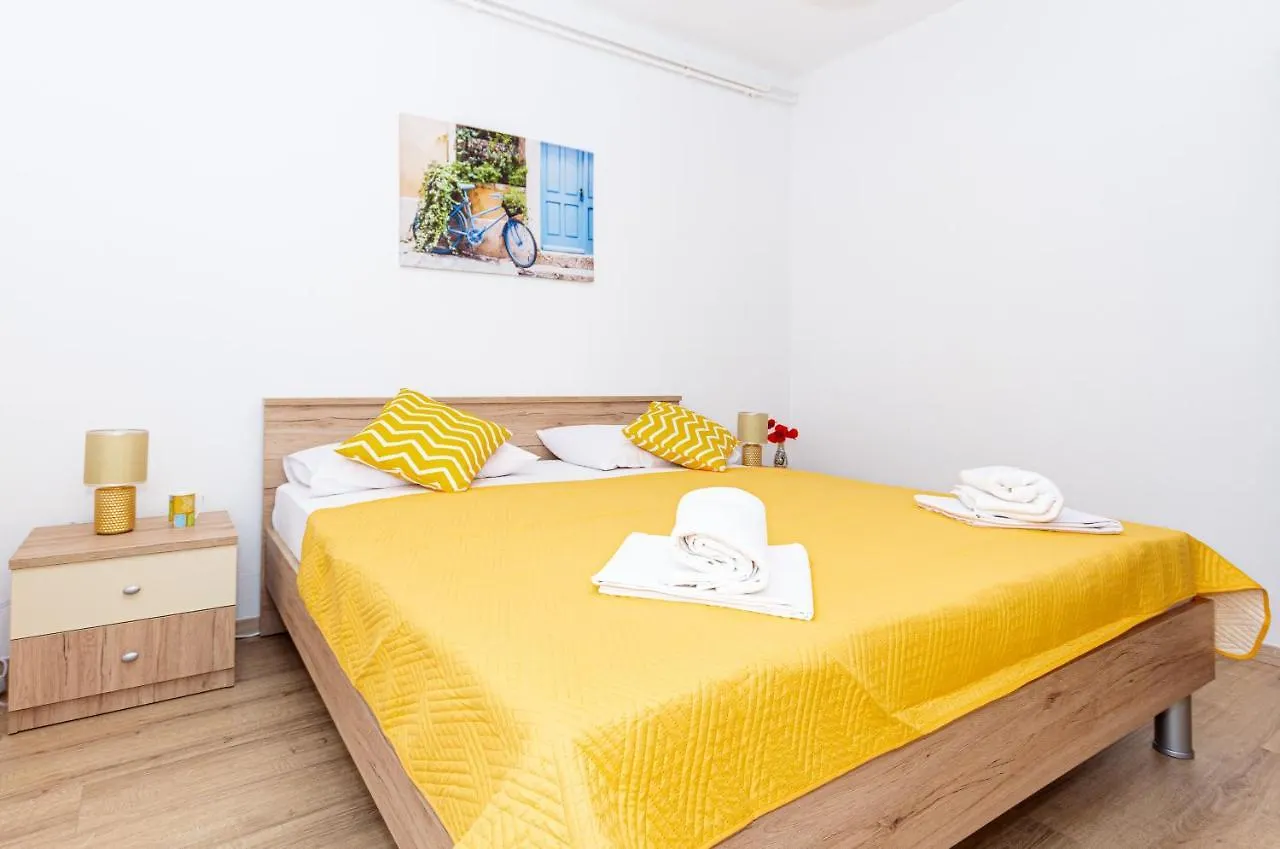 Apartment Plemic Pag Town 0*,  Κροατία